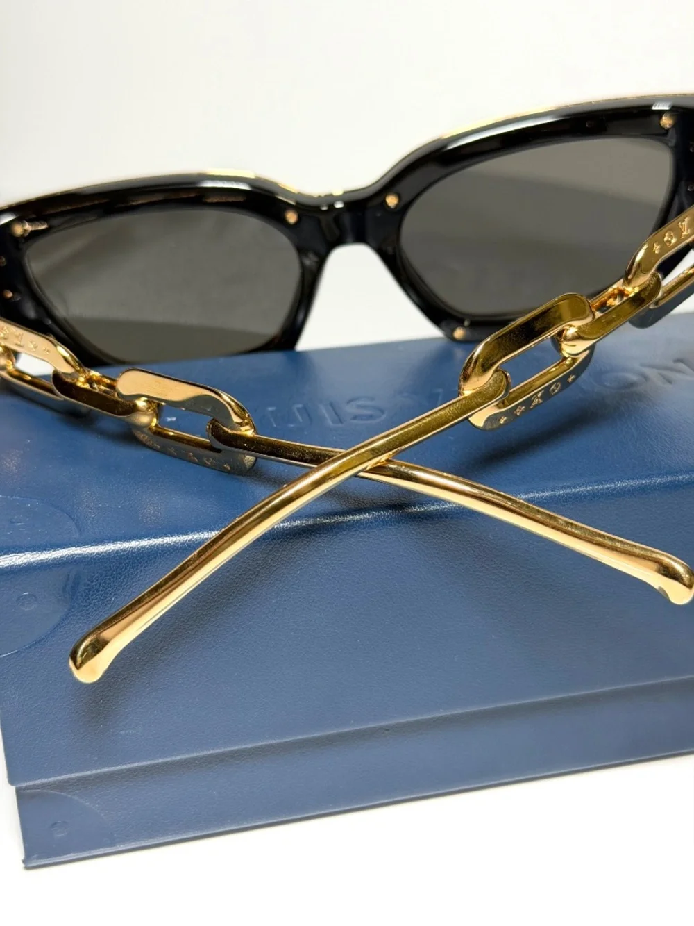Louis Vuitton LV Edge Z1476W Gold Monogram Sunglasses
